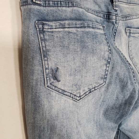 Kut From the Kloth Abigail Crop Straight Raw Hem Light Wash Size 6 - Picture 7 of 11